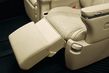 Fullstor lyxminibuss Toyota Alphard foto 11