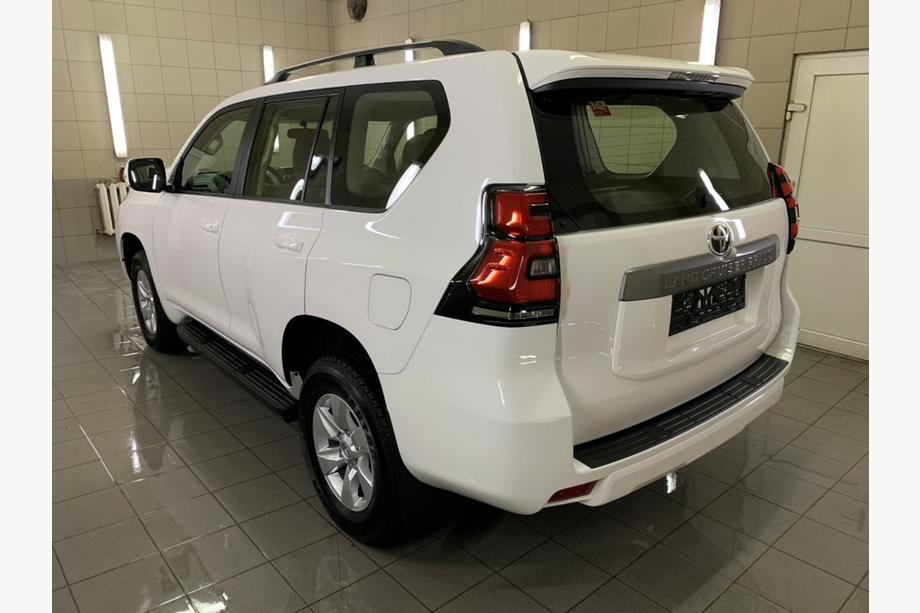Toyota Land Cruiser Prado 150 2009–2023 Takrails, turkisk design (svarta, 2 st) metallmonteringsfötter Foto 4