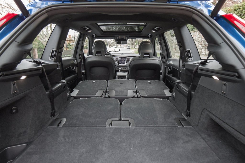 Mellanstor crossover Volvo XC90, andra generationen