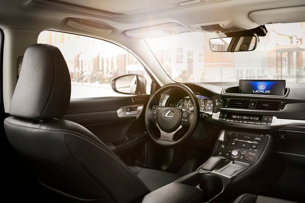 Kompakt hybridhalvkombi Lexus CT 200h