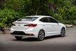 Kompakta sedans Hyundai Elantra i uppdaterad version foto 5