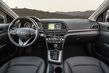 Kompakta sedans Hyundai Elantra i uppdaterad version foto 11