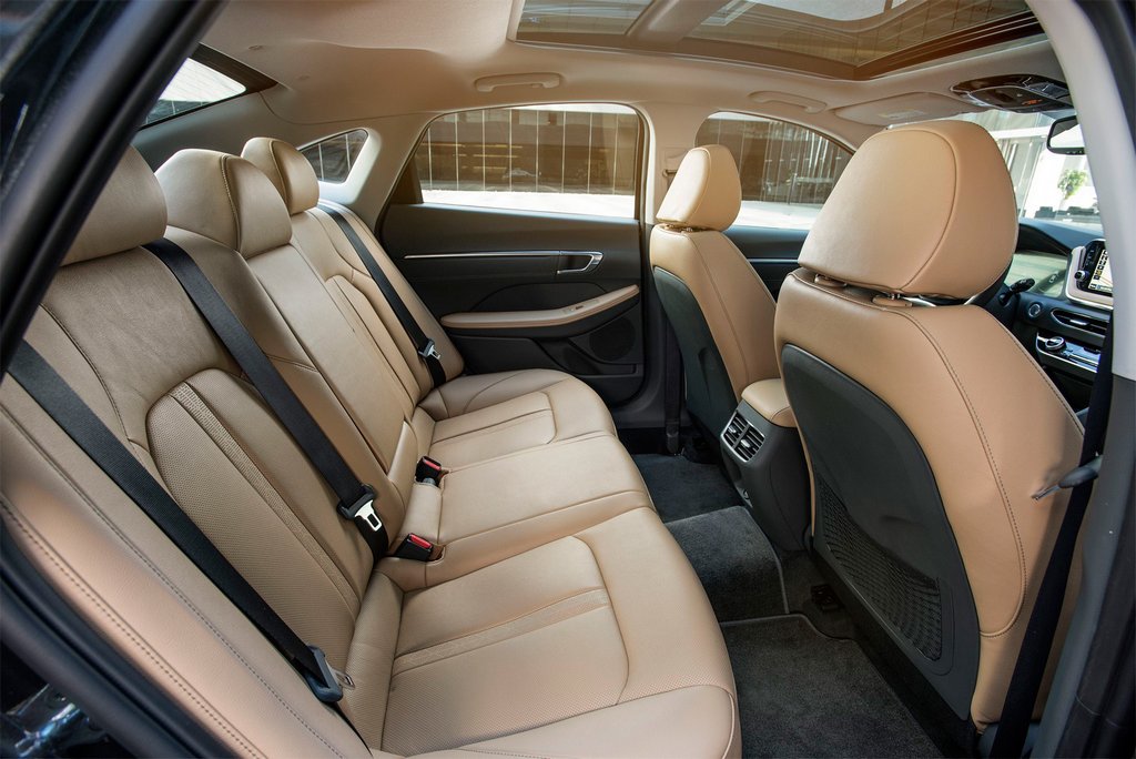 Hyundai Sonata Sedan i åttonde generationen