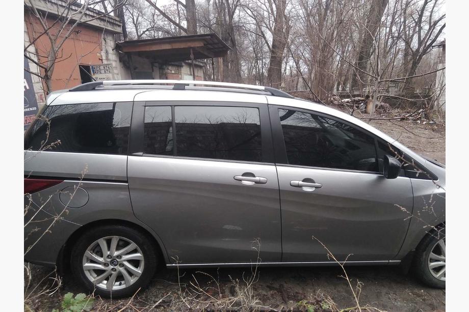 Mazda 5 2010–2018 Takrails i aluminium (krom) Foto 4