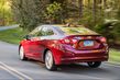 Kompakt sedan: Chevrolet Cruze i andra generationen foto 9