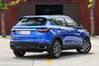 Test av den kompakta crossovern Geely SX11 foto 9