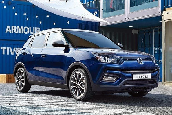 Ansiktslyfta för kompakta suven SsangYong Tivoli