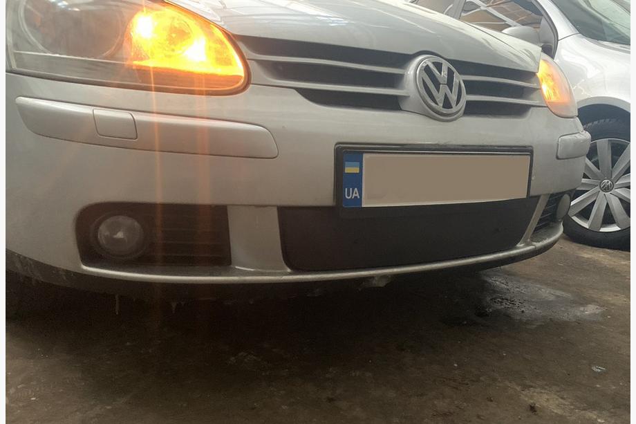 Volkswagen Touran 2003–2010 Nedre vintergrill, 2003-2006) Blank Foto 5