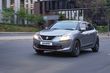 Andra generationen av den kompakta halvkombin Suzuki Baleno foto 10
