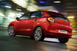 Andra generationen av den kompakta halvkombin Suzuki Baleno foto 2