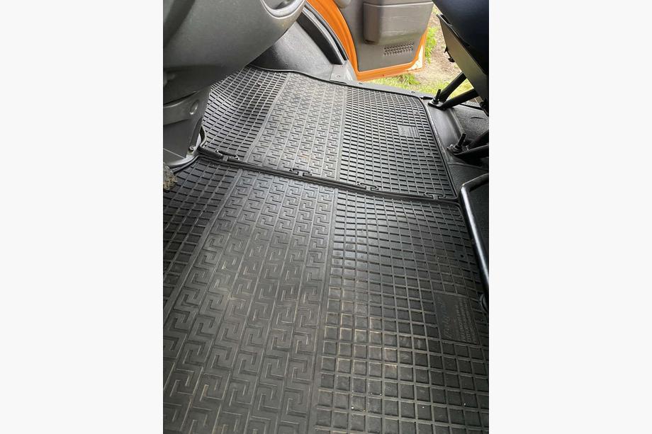Fiat Ducato 1995–2006 Gummimattor till kupén (2 st, Polytep) Image