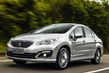 Test av den kompakta sedanen Peugeot 408 foto 2