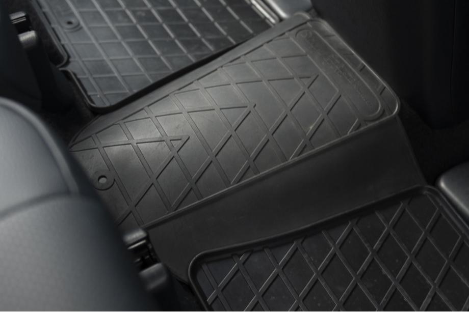 Toyota Land Cruiser Prado 150 2009–2023 Bakre tunnelmatta (Stingray Premium) Image