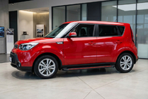 Kia Soul II 2013–2018 Sidosteg Maya Red (2 st, aluminium) foto 1