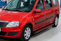 Renault Logan MCV 2005–2013 Sidosteg Maya Red (2 st, aluminium) foto 3