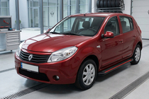 Renault Sandero 2007–2013 Sidosteg Maya Red (2 st, aluminium) foto 1