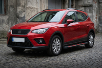 Seat Arona 2017– Sidosteg Maya Red (2 st, aluminium) foto 1