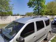 Lada Largus 2012– Svarta takrails foto 2