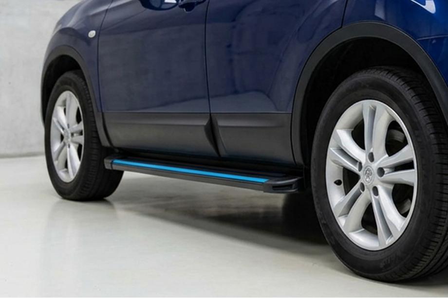 Nissan Qashqai 2010–2014 Sidosteg Maya Blue (2 st, aluminium) Lång hjulbas Image