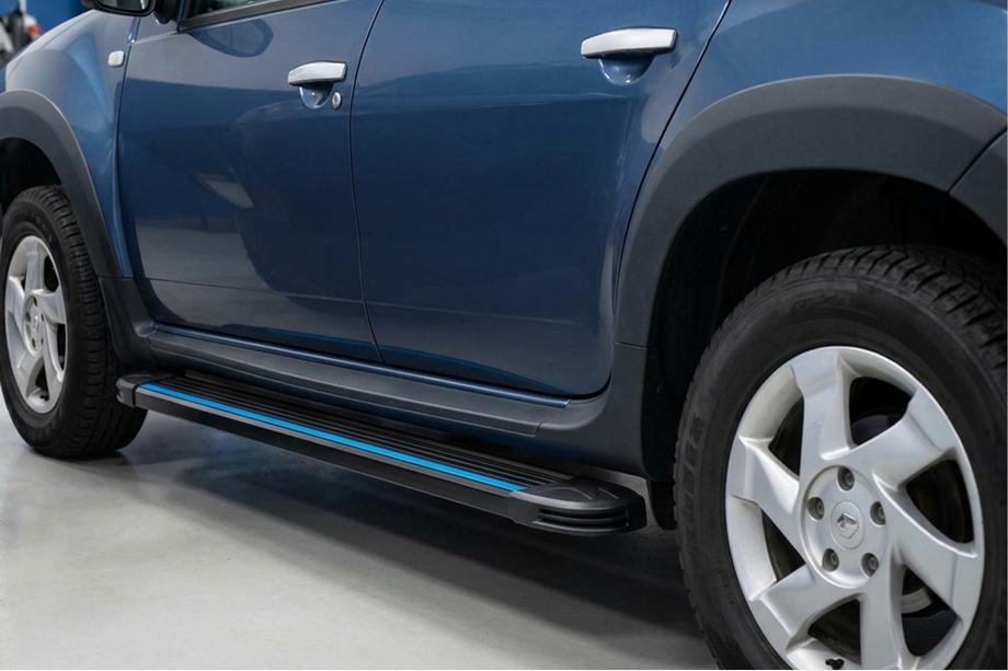 Renault Duster 2008–2017 Sidosteg Maya Blue (2 st, aluminium) Image