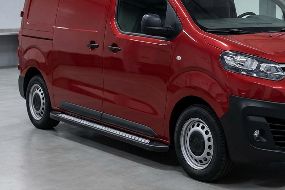 Citroen Jumpy/Dispatch 2017– Sidosteg Vision New Black (2 st, aluminium) Image