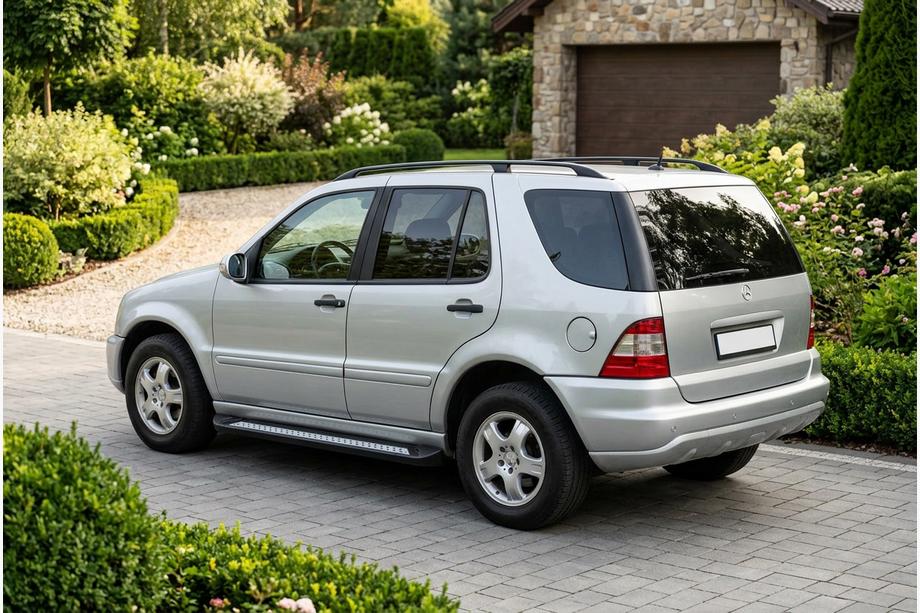 Mercedes ML W163 1997–2005 Sidosteg New Vision Black (2 st, aluminium) Image
