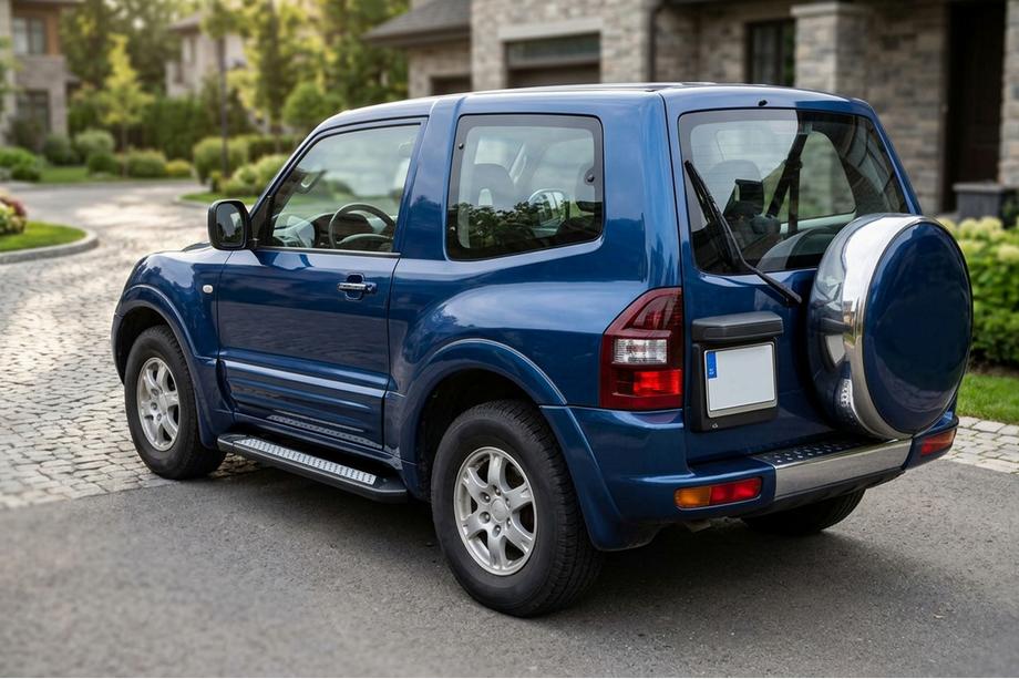 Mitsubishi Pajero Wagon III 1999–2006 Sidosteg New Vision Black (2 st, aluminium) Image
