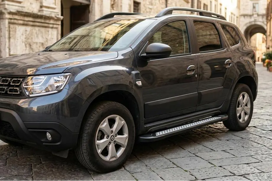 Renault Duster 2018–2024 Sidosteg New Vision Black (2 st, aluminium) Image