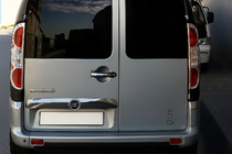 Fiat Doblo I 2005–2010 Kromade bakljusramar i rostfritt stål (2 st) Carmos – turkiskt rostfritt stål foto 1