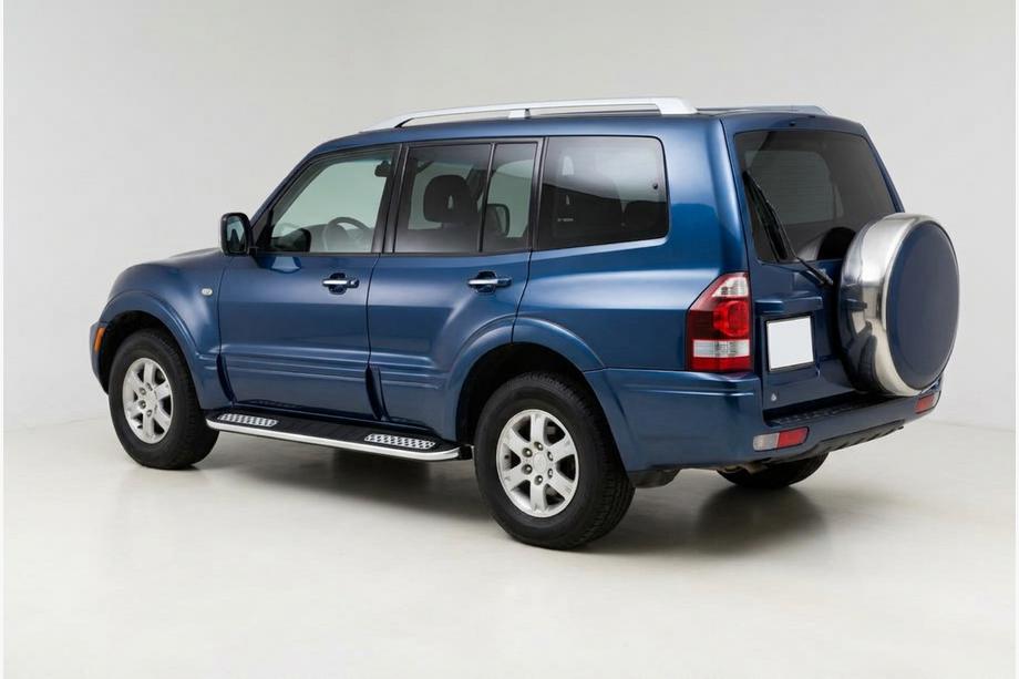 Mitsubishi Pajero Wagon III 1999–2006 Sidosteg Tayga V2 (2 st, aluminium) Image