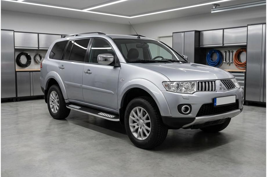 Mitsubishi Pajero Sport 2008–2015 Sidosteg Tayga V2 (2 st, aluminium) Image