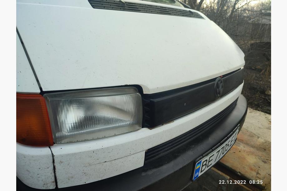 Volkswagen T4 Transporter 1990–2003 Övre vintertäckning för grillen Blank för platt front (Flat Front) Foto 5