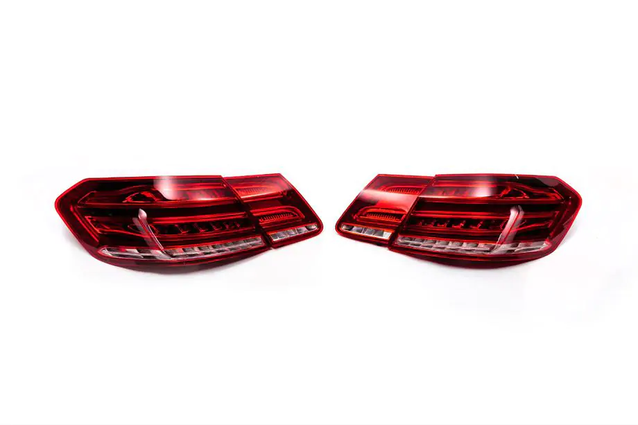 Mercedes E-class W212 2009–2016 Baklyktor (set, facelift) Foto 6