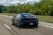 Elektrisk fyrhjulsdriven sportssedan Porsche Taycan foto 3