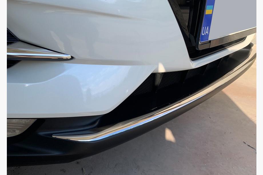 Nissan Qashqai 2014–2021 Skyddslister i rostfritt stål för främre stötfångare (2017↗︎) OmsaLine – italienskt rostfritt stål Image