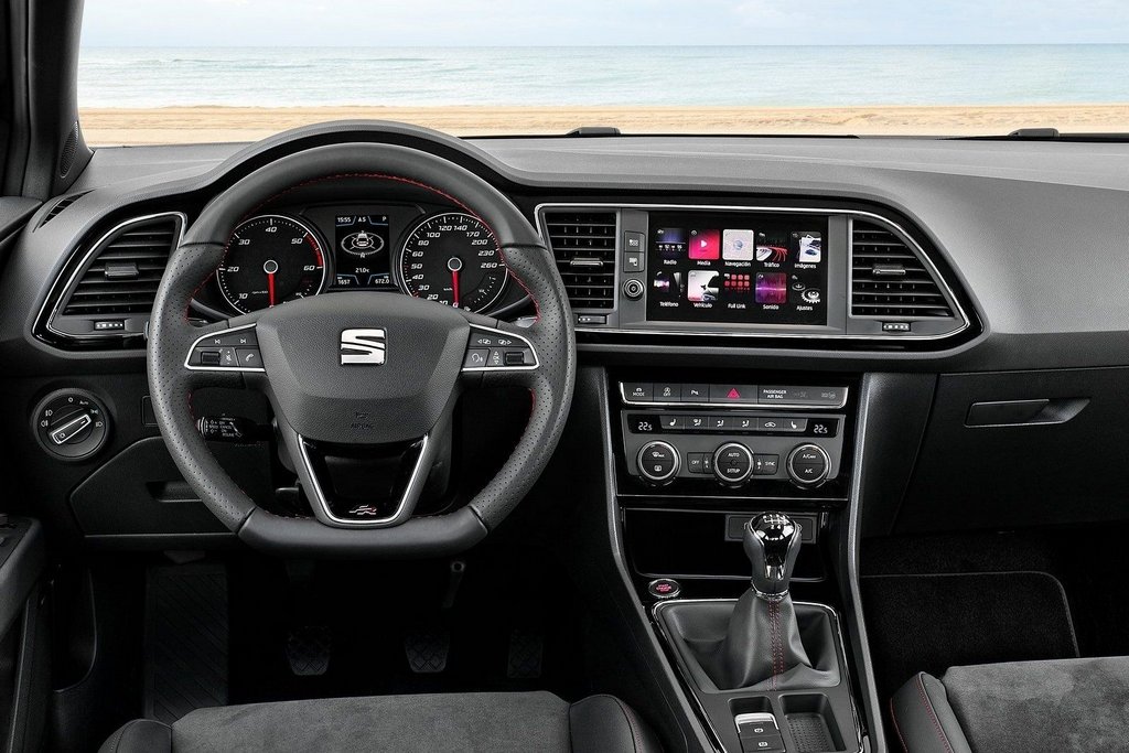 Test av den kompakta femdörrars-hatchbacken Seat Leon
