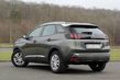 Kompakt crossover Peugeot 3008 i andra generationen foto 11