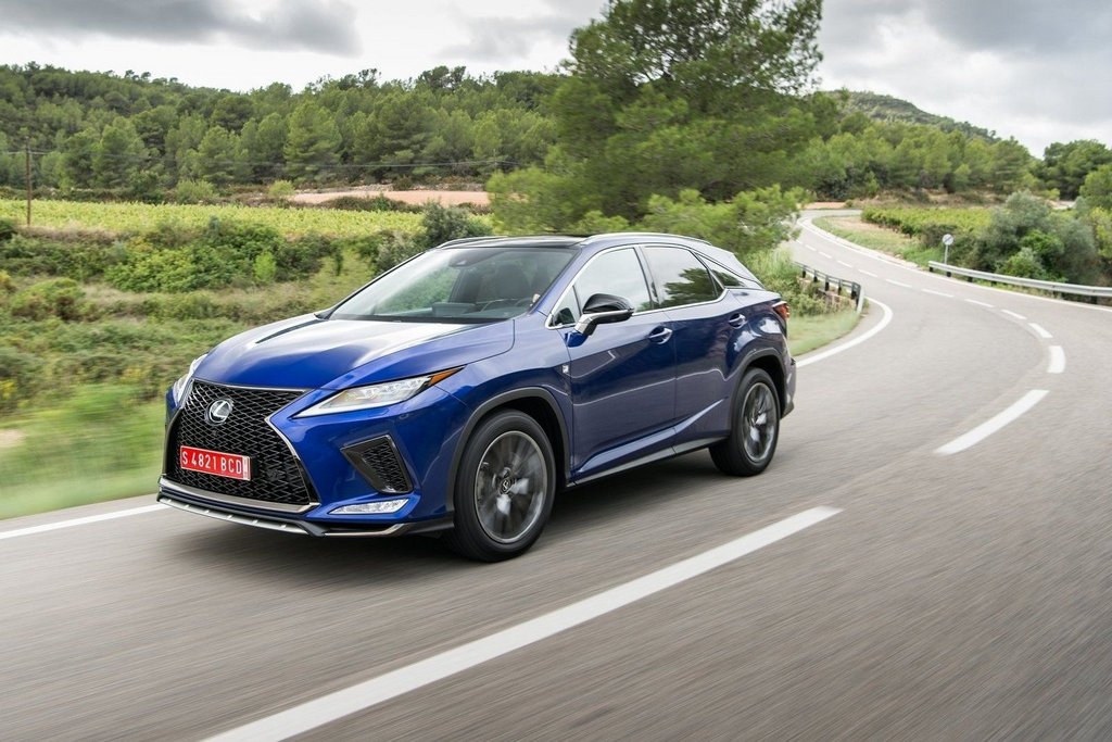 Faceliftad version av crossovern Lexus RX
