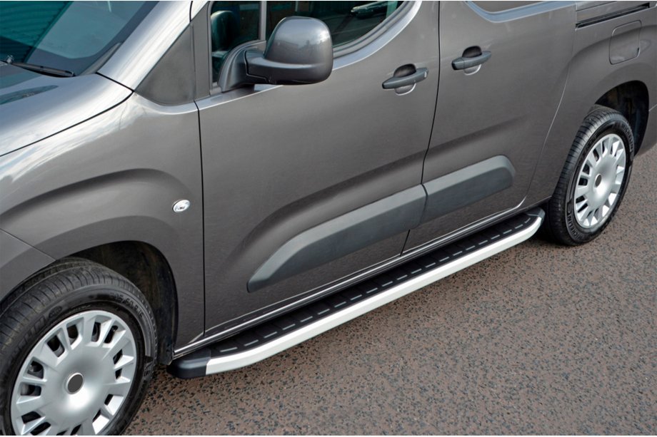 Citroen Berlingo/Multispace 2018– Sidosteg Fullmond (2 st, aluminium) Image
