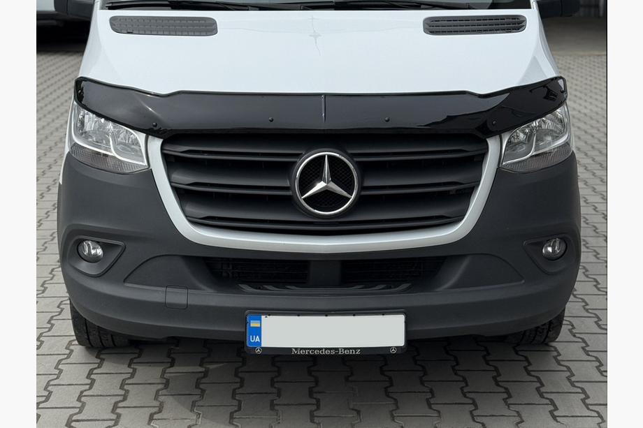 Mercedes Sprinter W907/W910 2018– Huvdeflektor (EuroCap) Foto 1