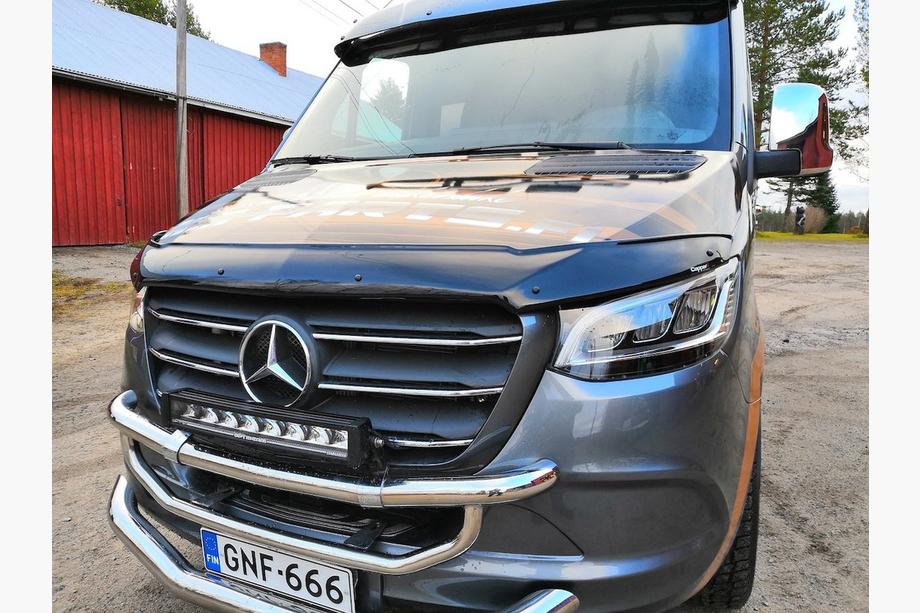 Mercedes Sprinter W907/W910 2018– Huvdeflektor (EuroCap) Foto 9