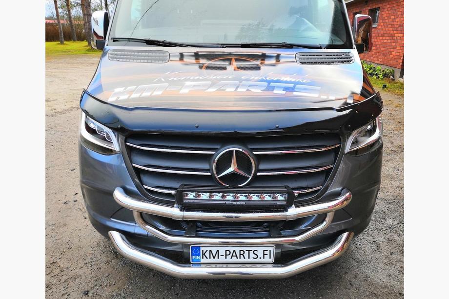 Mercedes Sprinter W907/W910 2018– Huvdeflektor (EuroCap) Foto 10