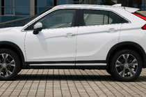 Mitsubishi Eclipse Cross 2017– OmsaLine dörrlister (4 st, rostfritt) foto 1
