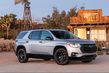 Genomgång av andra generationens crossover Chevrolet Traverse foto 1