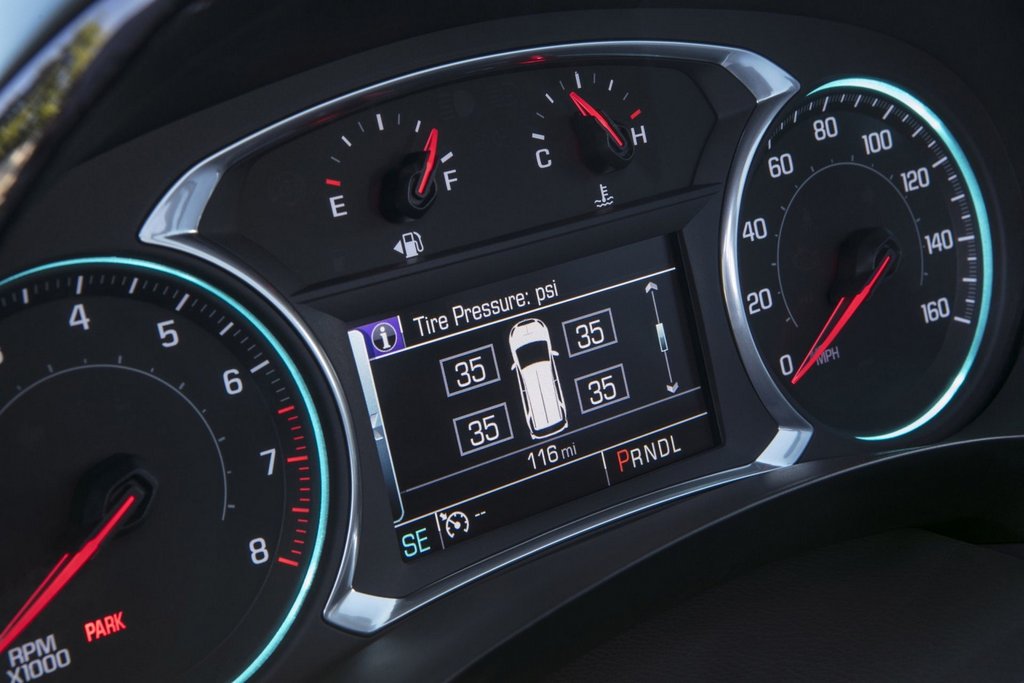 Genomgång av andra generationens crossover Chevrolet Traverse