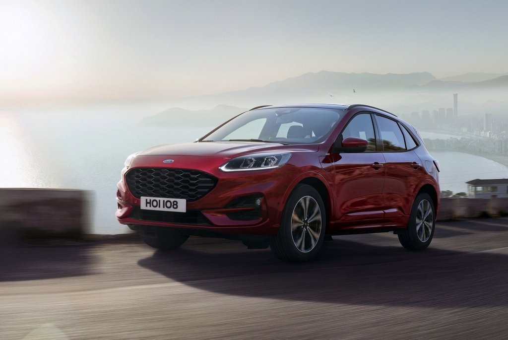 Nya generationen av den kompakta crossovern Ford Kuga