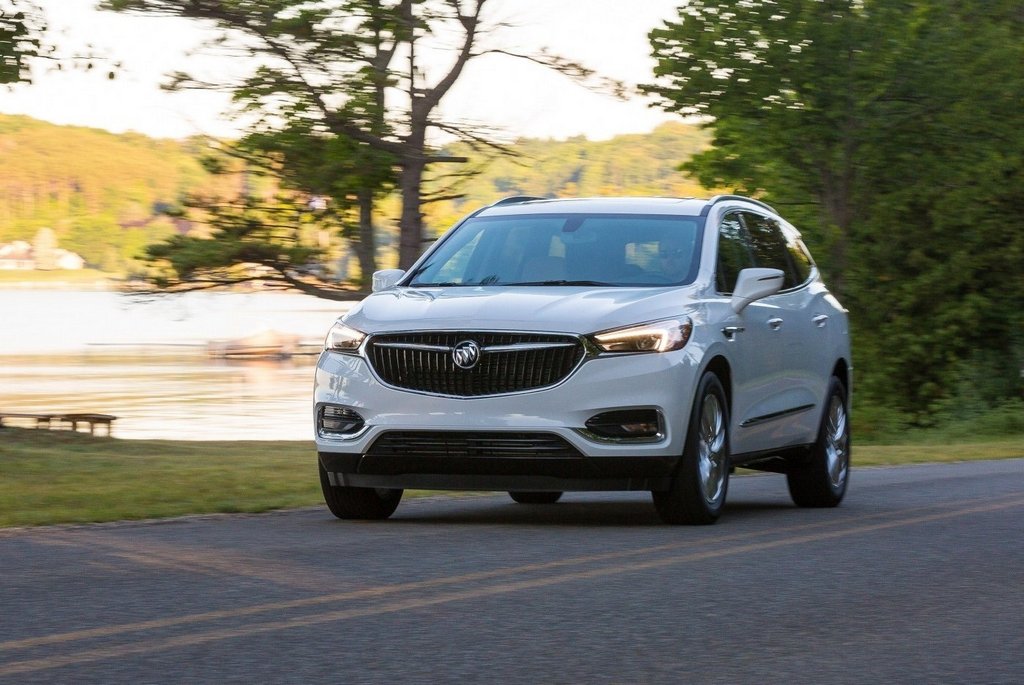 Test av fullstor sjusitsig crossovern Buick Enclave