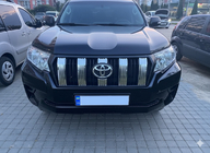 Toyota Land Cruiser Prado 150 2009–2023 Kromlister till grillen (2017-2023) foto 1