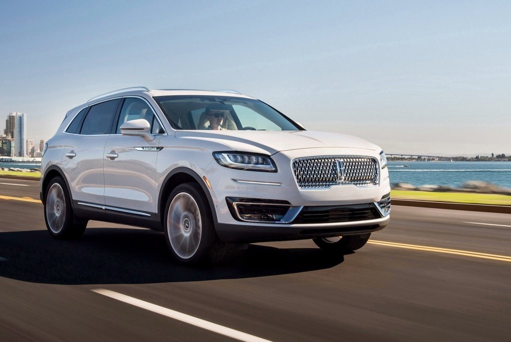 Test av premiumcrossovern Lincoln Nautilus