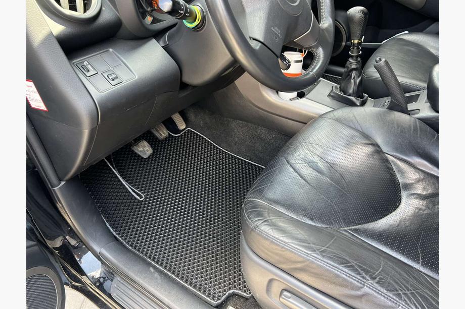 Toyota Rav 4 2006–2013 EVA bilmattor (svarta) Image